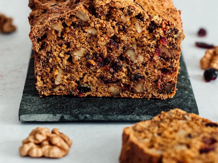 Carrot cake aux noix et cranberries