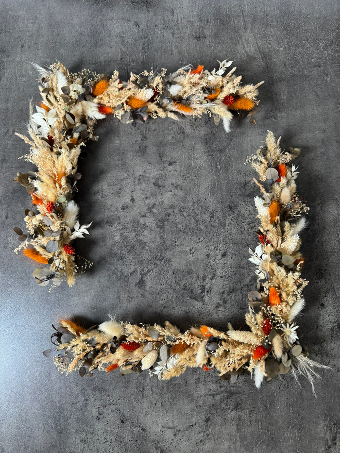 Encadrement d'un logo dans un salon de coiffure